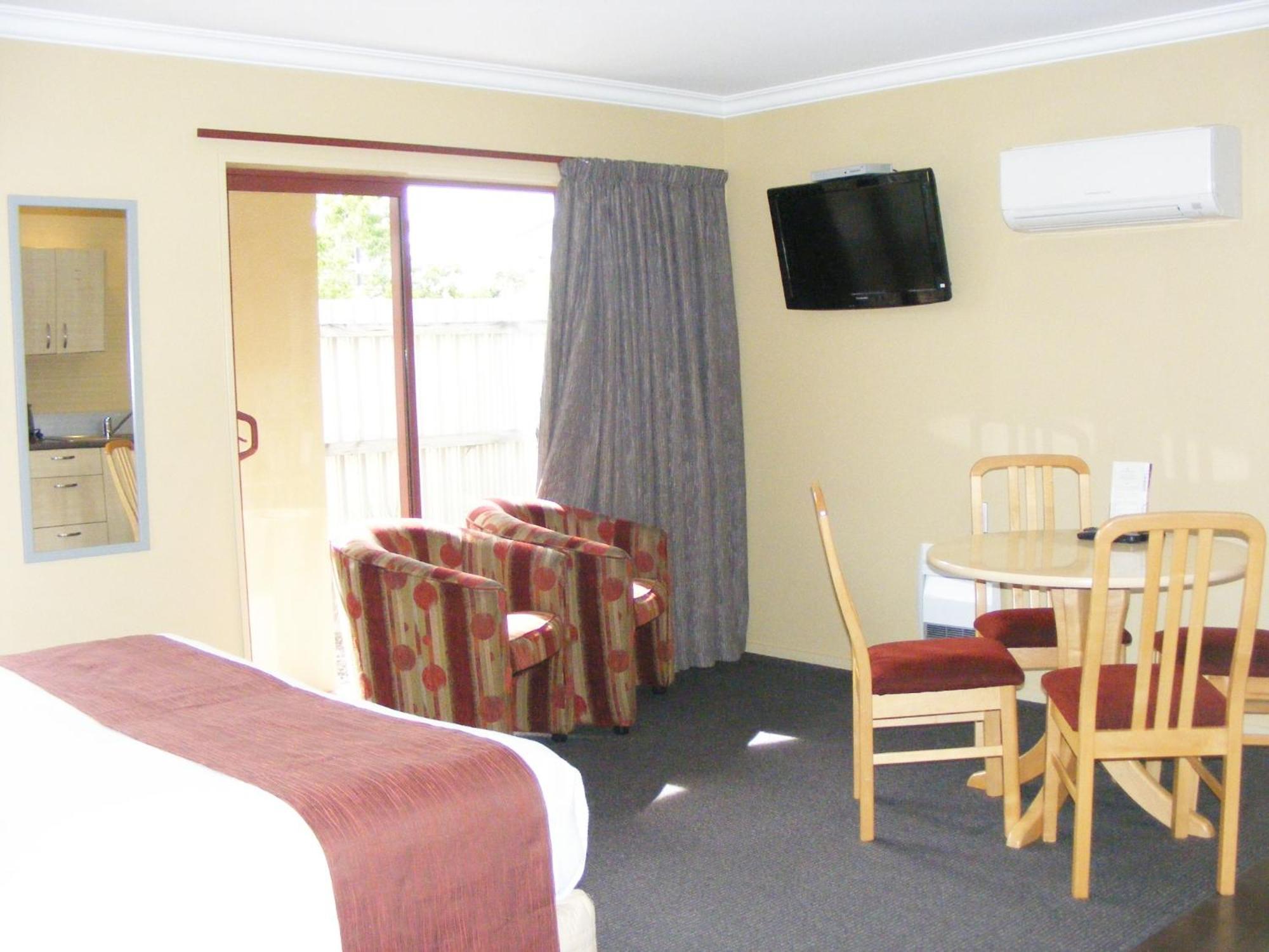 Blenheim Spa Motor Lodge Ruang foto